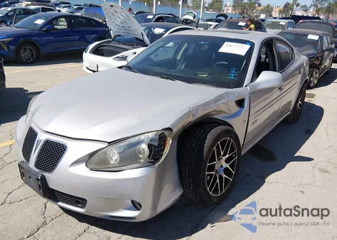 2008 Pontiac Grand Prix Gxp z USA, uszkodzony, nr VIN 2G2WC55C481128117